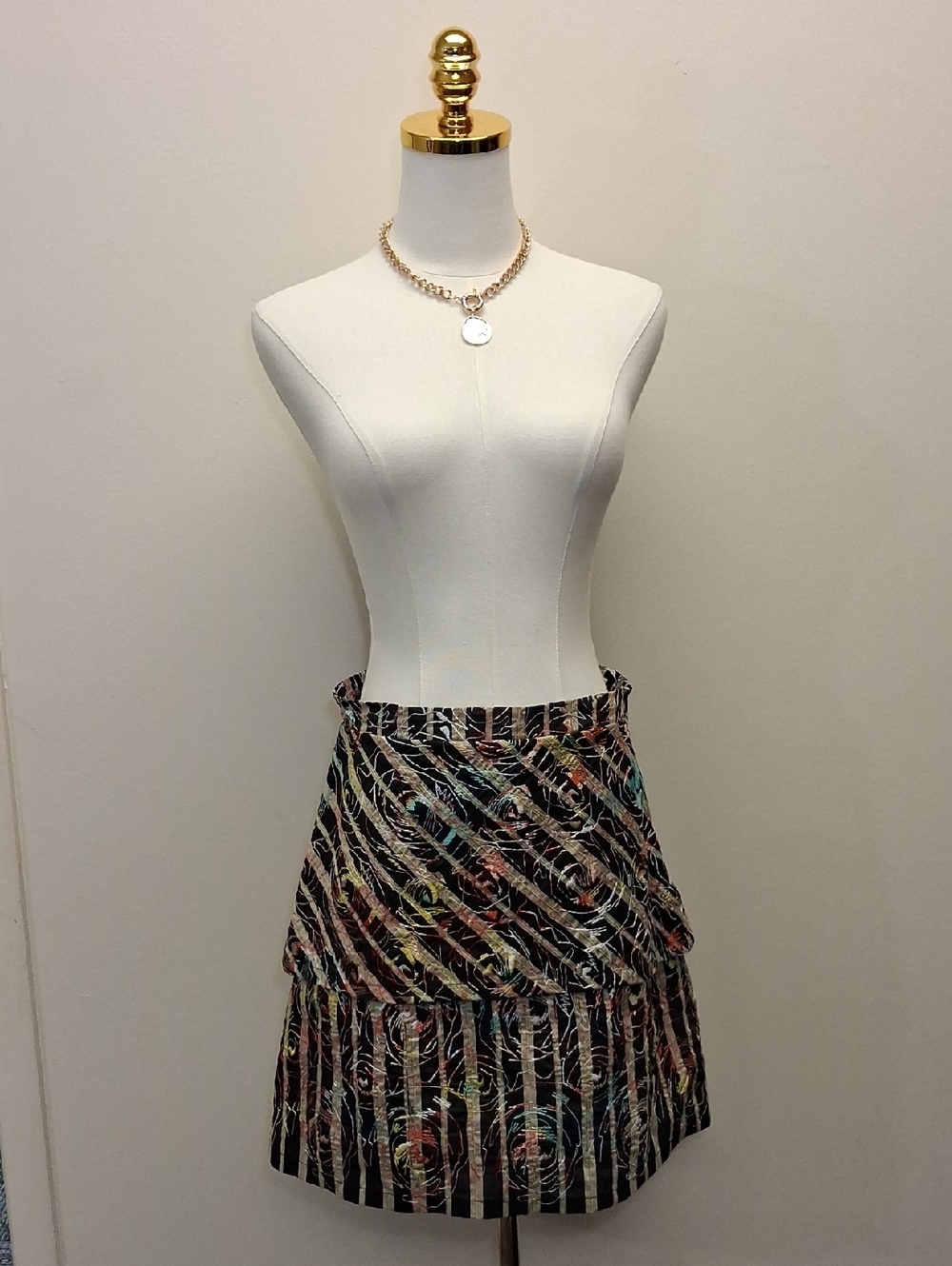 Save The Queen Multicolor Printed Tiered Mini Skirt Size Small